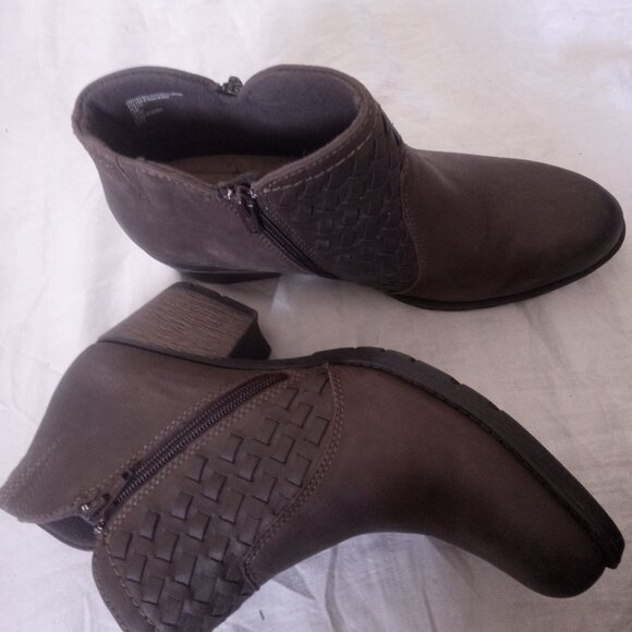 Earth Origins Jane Zula Women Ankle Boot Size 10W - Picture 1 of 9